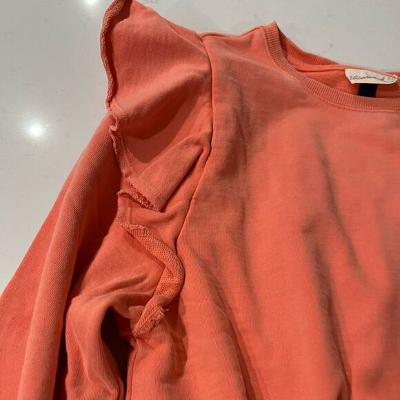 UNIVERSAL Thread Women's Coral top with ruffle accents - Picture 2 of 6